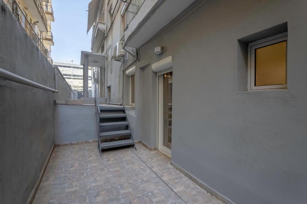 סלוניקי Lux Studio At French Institute מראה חיצוני תמונה